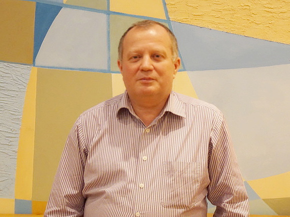 Павел Сурин