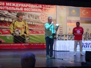 Константин Шляхов на сцене 